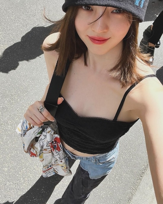 한소희, 이러니 힙하다고 난리지..파리 홀린 근황