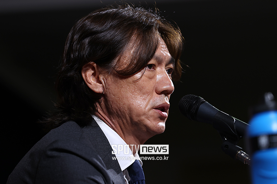 [공식발표] "월드컵 8강 이상 성적 낼 것" 공언한 홍명보 감독, 공식 데뷔전 정해졌다..."9월 5일 팔레스타인전 확정"