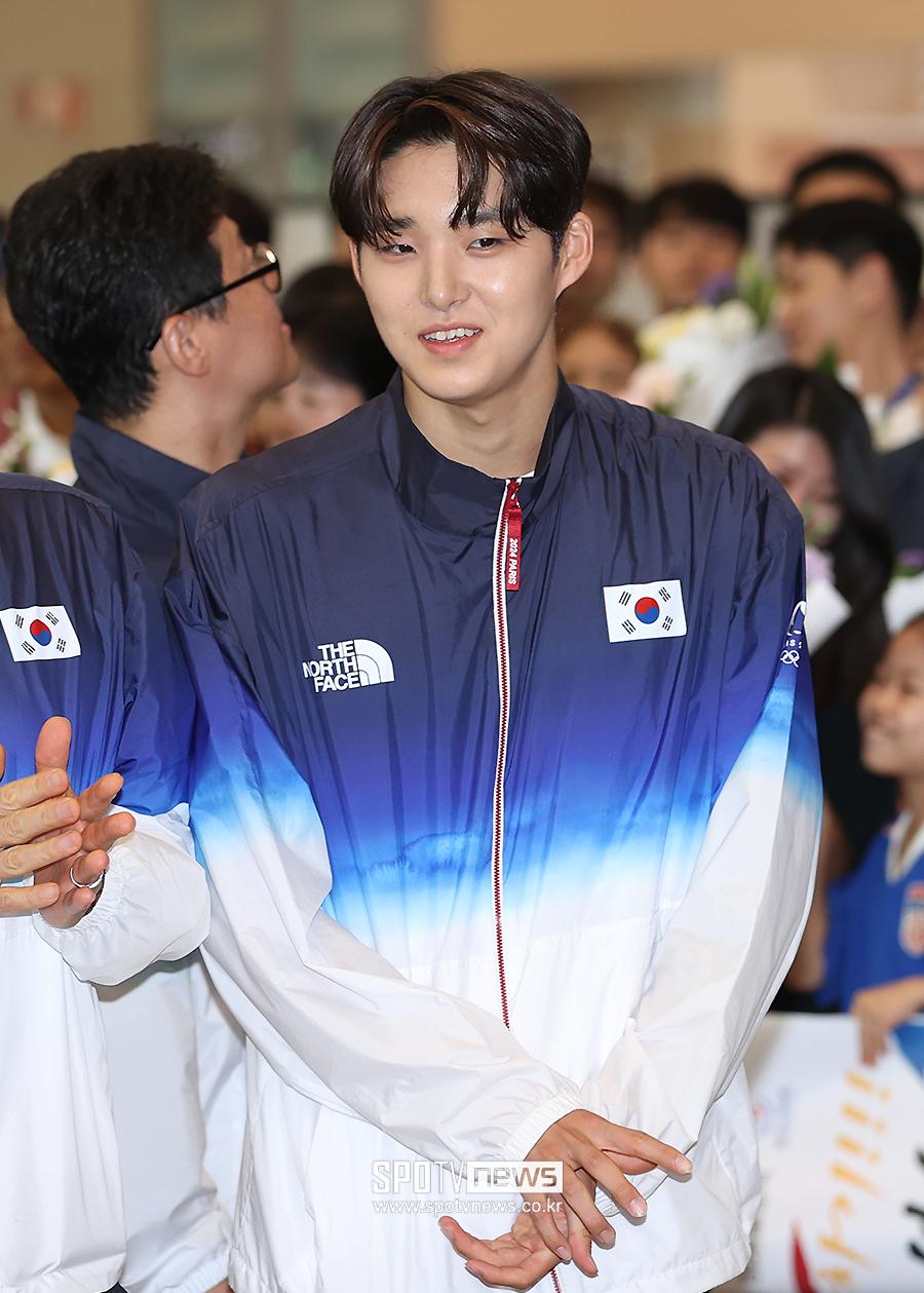 [포토S] 올림픽 해단식 참석한 김우민
