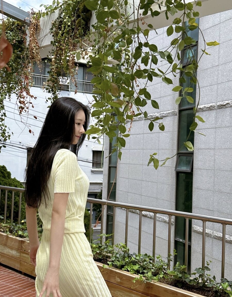 '복귀 시동' 서예지, 논란 잊게 만드는 청순미…근황 공개