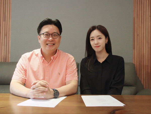 ▲ 독립운동가이자 시인인 이육사(위 사진)를 소개하는 다국어 영상을 제작한 서경덕 교수(아래사진 왼쪽)와 함은정. 제공|서경덕