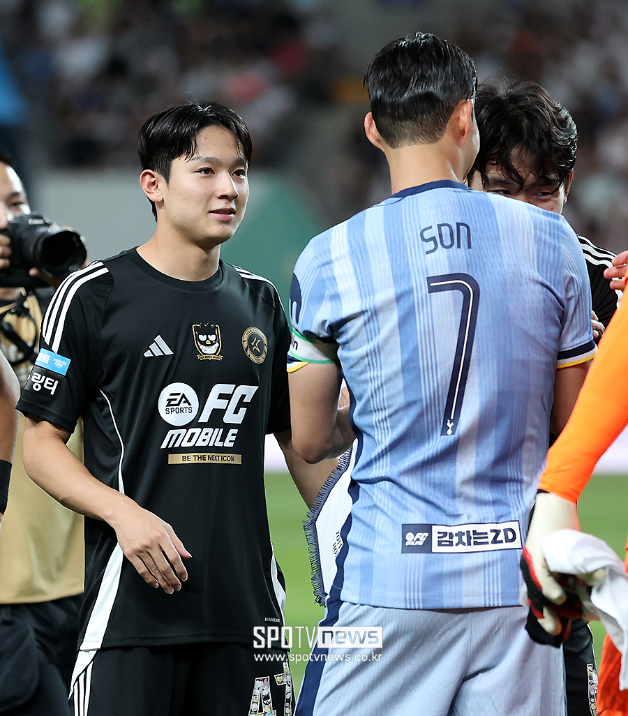양민혁 '오냐오냐' 없다...'좋은 선배' 손흥민, 피가 되고 살이 되는 조언 던졌다 "최고 수준 위해 모든 게 완벽해야"