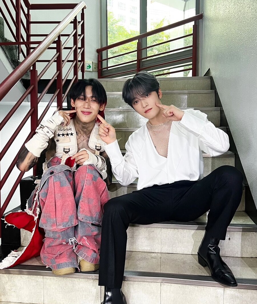 ▲ 뱀뱀(왼쪽), 김재중. 출처| 김재중 SNS
