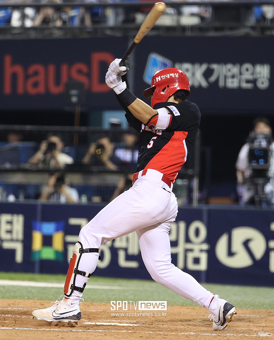 '압도적 힘의 차이' 나성범 동점포→김도영 만루포 KIA, LG에 14-4 완승…라우어 5이닝 1실점 KBO 첫 승
