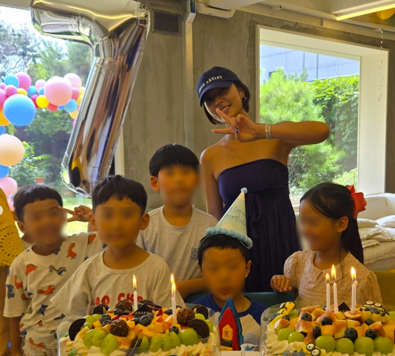 '이혼조정'→'결별' 다사다난 황정음, 다시 엄마의 일상으로…7세 아들 생파 공개