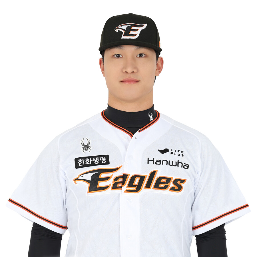 "어떻게 될지 몰라" 한화가 감춰둔 깜짝 선발, 황준서 아닌 김도빈…그래서 김도빈이 누구냐면