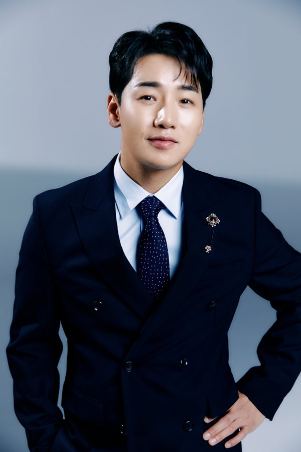 박군, 이대호·이국주·나태주와 '최강식탁'서 만난다