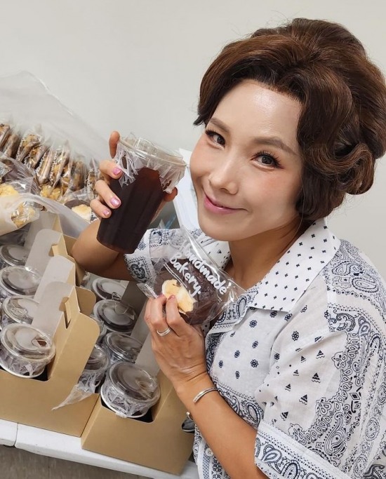 신봉선, 15kg 감량하고 '풀메'하니 진짜 예뻐 '놀라운 미모'