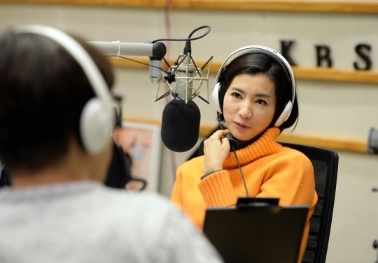 '31년 간판' 황정민 아나운서도 KBS 떠난다…명예퇴직 신청