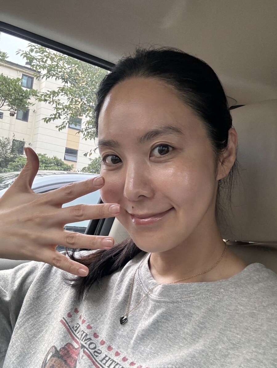 '최동석과 이혼' 박지윤, "어찌어찌 하루가 간다" 근황 고백