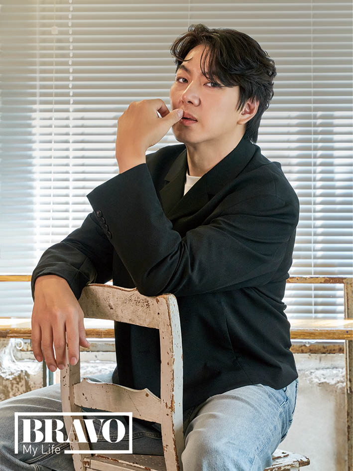 송일국 "'슈돌' 출연, 잘했다고 생각…삼둥이의 육아 기록 남아 좋다"