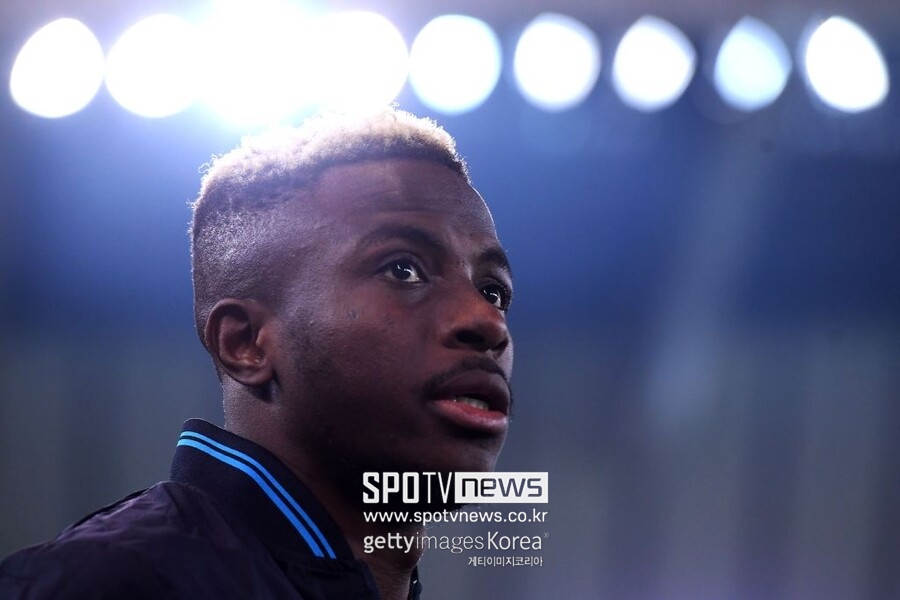▲ 알 아흘리는 막강한 전력을 구축하게 됐다. 이미 알 아흘리에는 프리미어리그에서 활약했던 호베르투 피르미누, 리야드 마레즈 등이 있다. 여기에 더해 토니와 오시멘이라는 ‘탈아시아급’ 전력을 구축하게 됐다. 두 선수가 유럽에서 기록한 통산 득점은 무려 278골이다. 