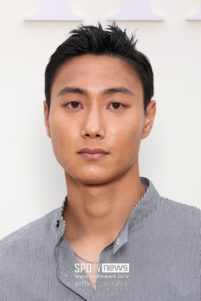 ▲ 영국 매체 ‘버밍엄 월드’는 31일(한국시간) “버밍엄 시티는 백승호를 향한 리즈 유나이티드와 셰필드 유나이티드의 영입 제안을 모두 거절했다. 여름 이적시장 마감을 앞두고 잉글랜드 2부리그(챔피언십) 두 팀의 관심은 진지했다. 하지만 버밍엄은 이들의 제안을 받아들이지 않기로 했다”라고 보도했다.