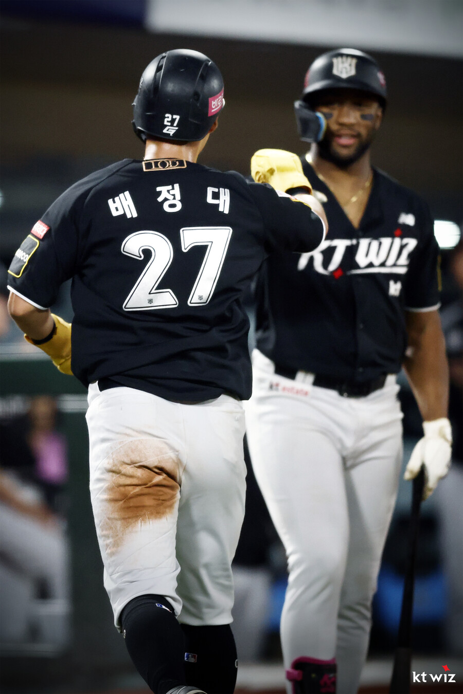 '4위 두산과 게임차 삭제' 승패마진 -13이 부린 마법…KT 기적의 가을야구 보인다 [사직 게임노트]