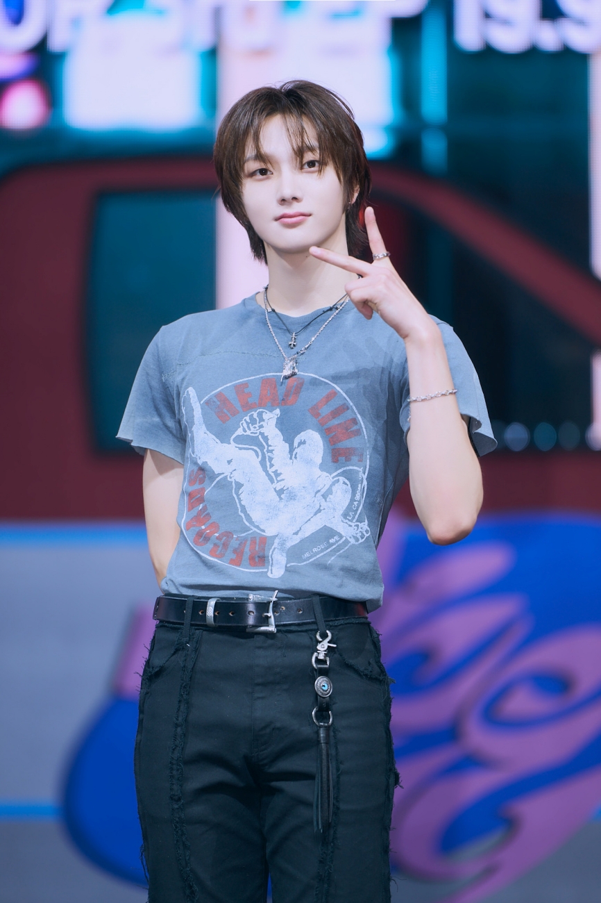 보이넥스트도어 성호 "신보, 멤버들 참여도 높아…우리 노력 빛나길"