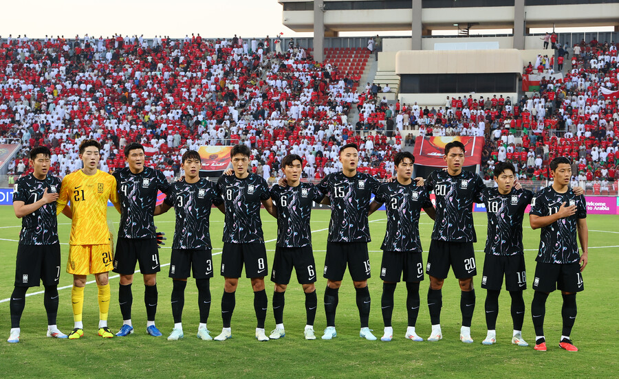 '대한민국 캡틴 손흥민 천금골' 한국 구했다! FIFA랭킹 76위 오만에 3-1 진땀승…'홍명보호 첫 승 신고' [대표팀 REVIEW] 