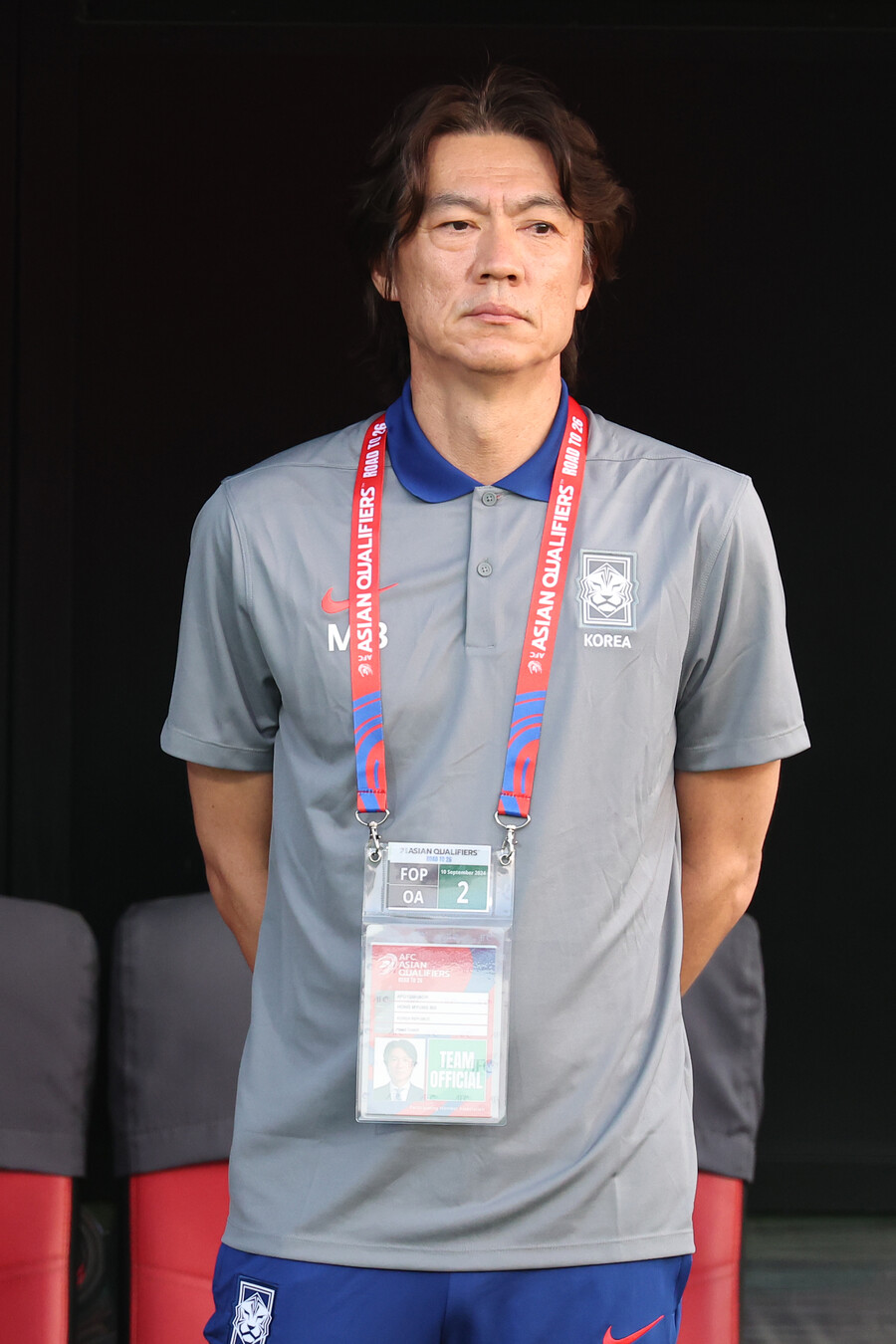 ▲ 이처럼 한국은 승점 3점을 가져오는 데 성공했지만, 절대 쉽지 않은 승리였다. 자연스레 경기력에 대한 비판은 홍명보 감독에게 돌아갔다. 선수들의 개인 능력에 의존하는 모습이 마치 아시아축구연맹(AFC) 2023 카타르 아시안컵 때의 위르겐 클린스만 같다는 지적이 쏟아졌다.  ⓒ연합뉴스