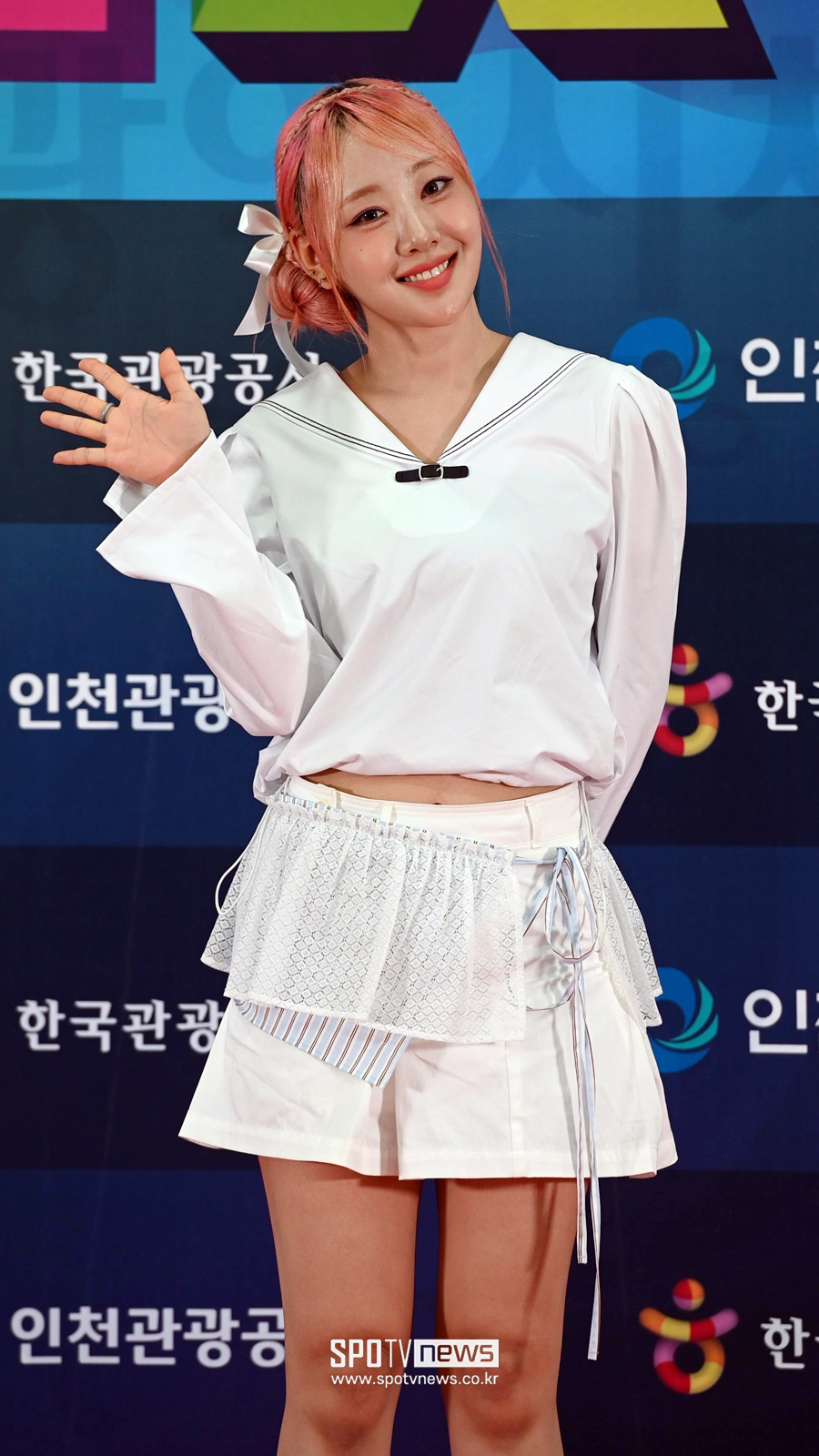[포토] 가수 이브 'INK 콘서트, MC로 왔어요'