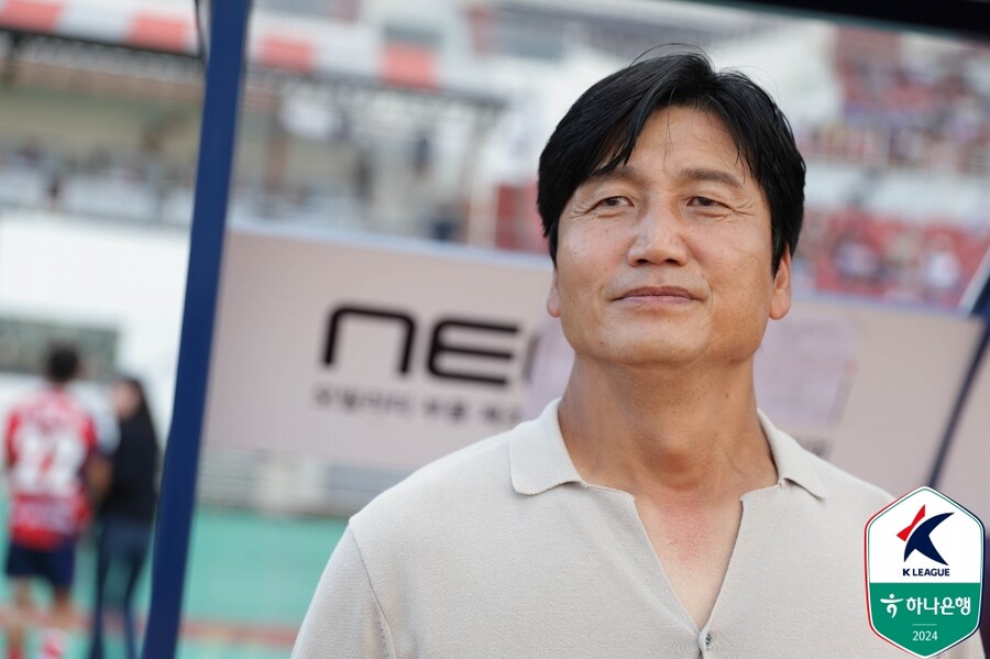 [SPO 현장] 김천 정정용 감독, 적장 향한 극찬 "많은 선수가 빠져나갔지만, 수원은 감독 역량으로 이 자리에 있다"