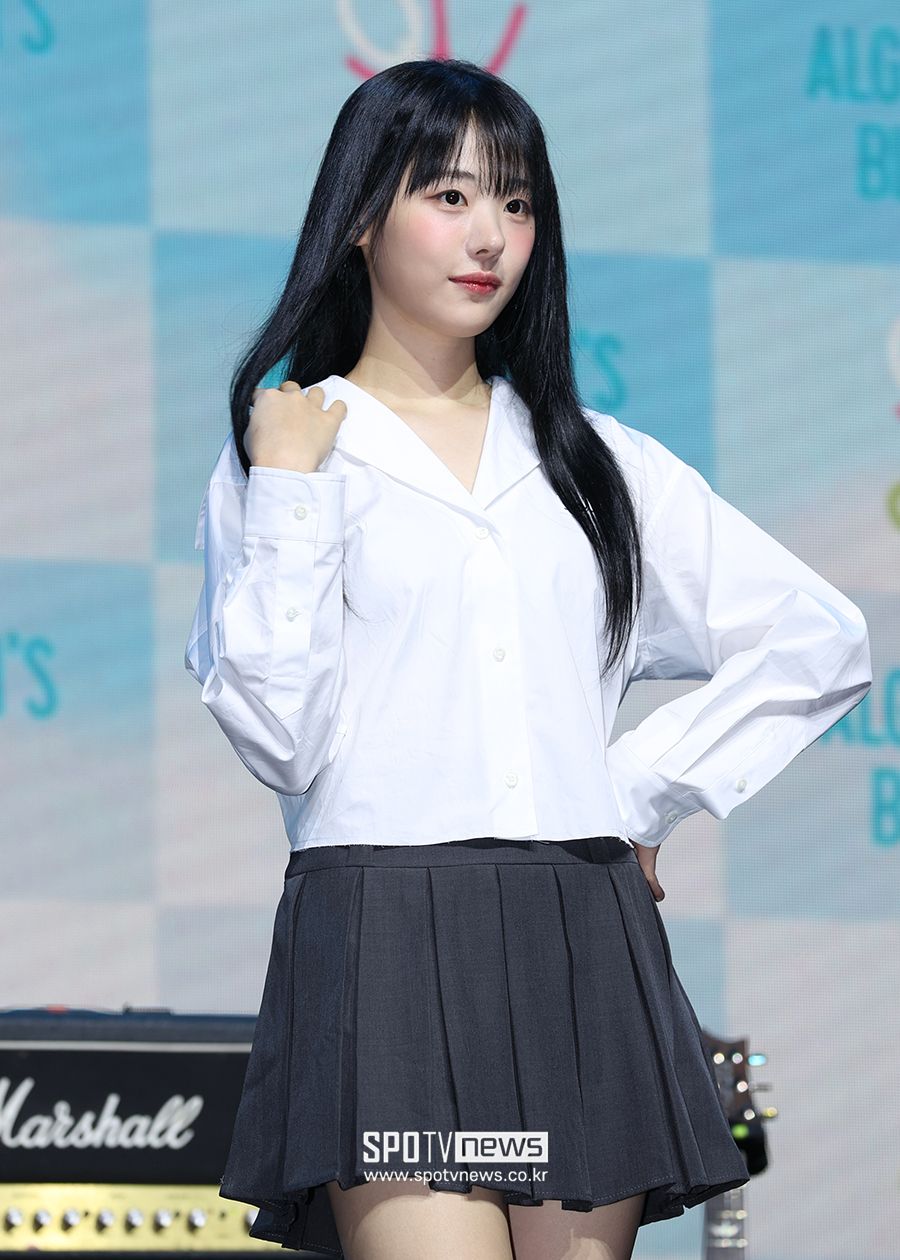 [포토S] QWER 히나, '청순해'