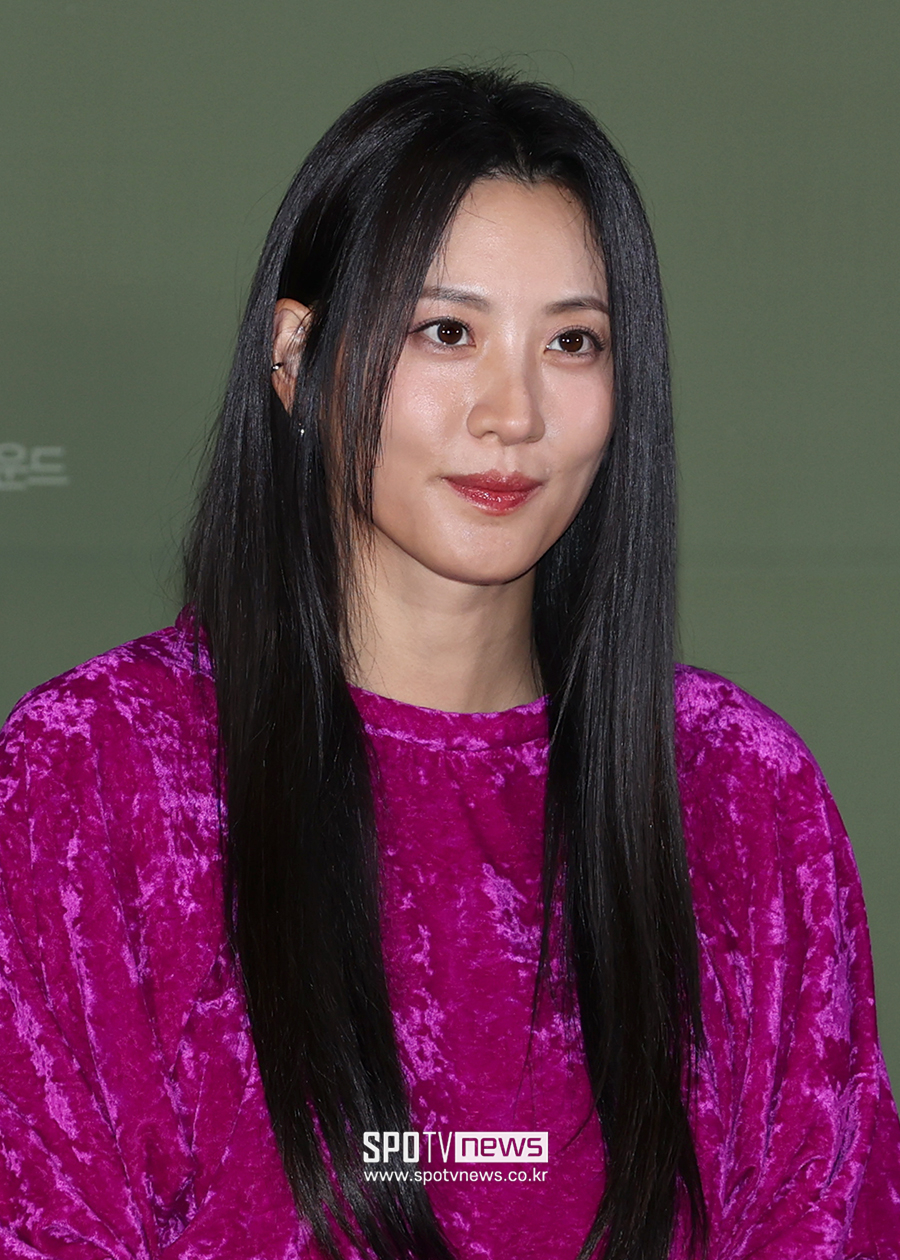[포토S] 수현, 이혼 발표 후 공식석상