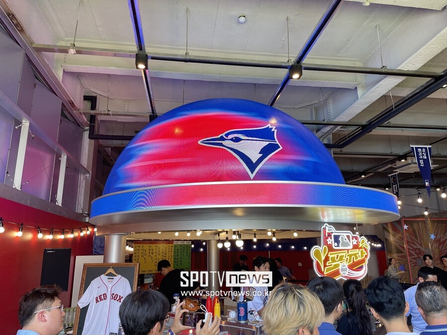 ▲ 9월 27일부터 29일까지 성수동 Y173에서 열리는 MLB 포차. ⓒ 신원철 기자