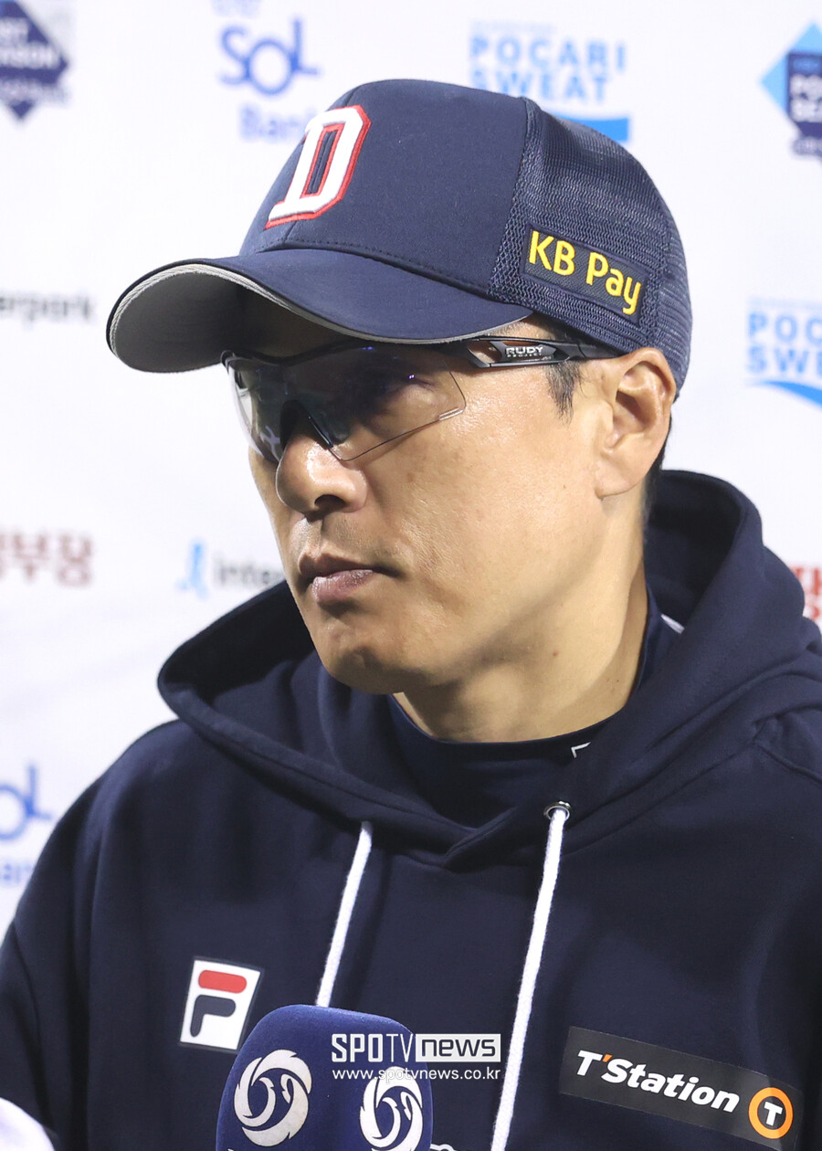 '진짜 PS 전패 감독 되나' 위기의 이승엽…'똑같이 1패면 탈락' 왜 4위 두산이 더 위태로울까