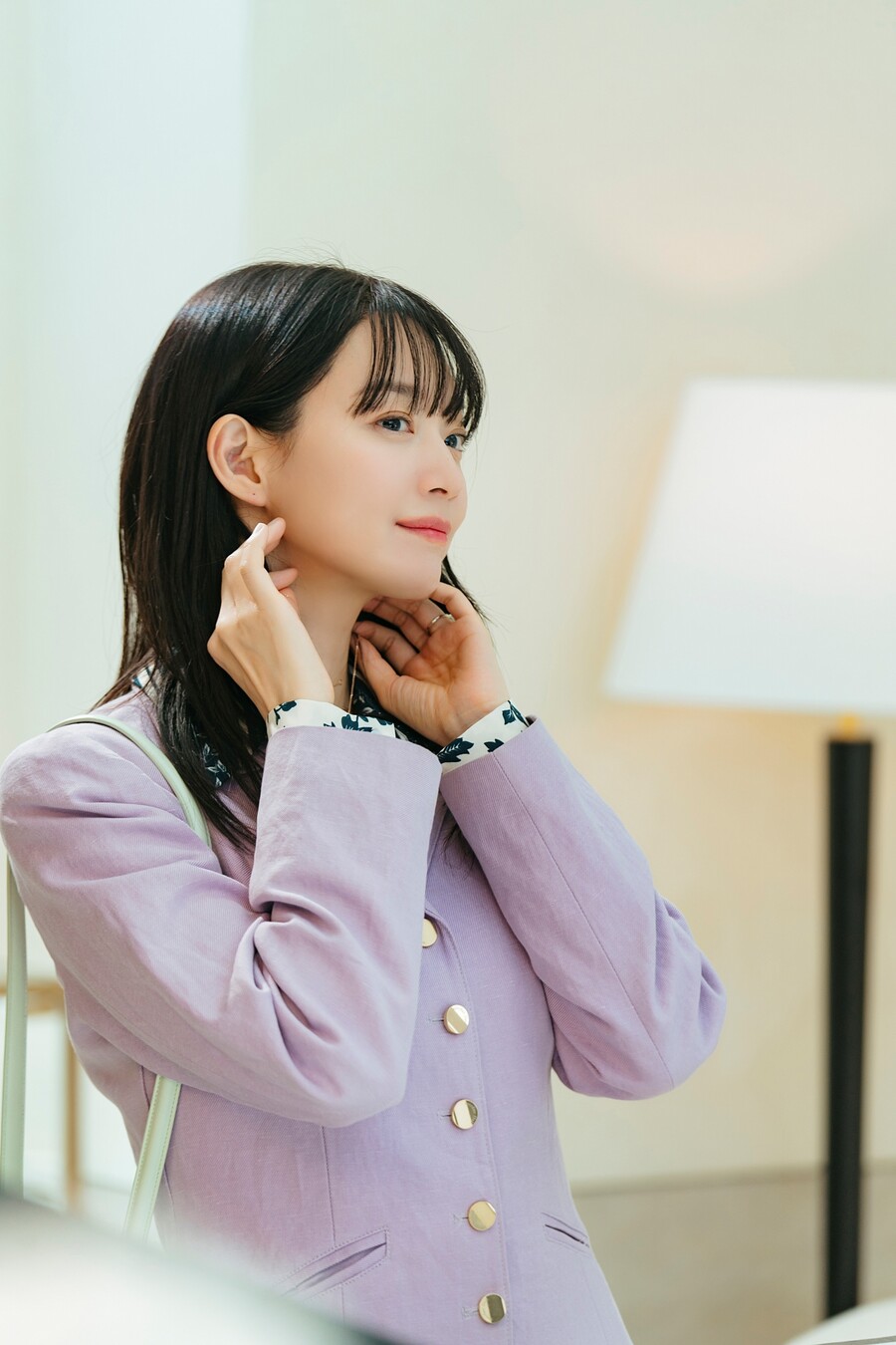 "독보적 러블리" 신민아, 글로벌 로코퀸 등극