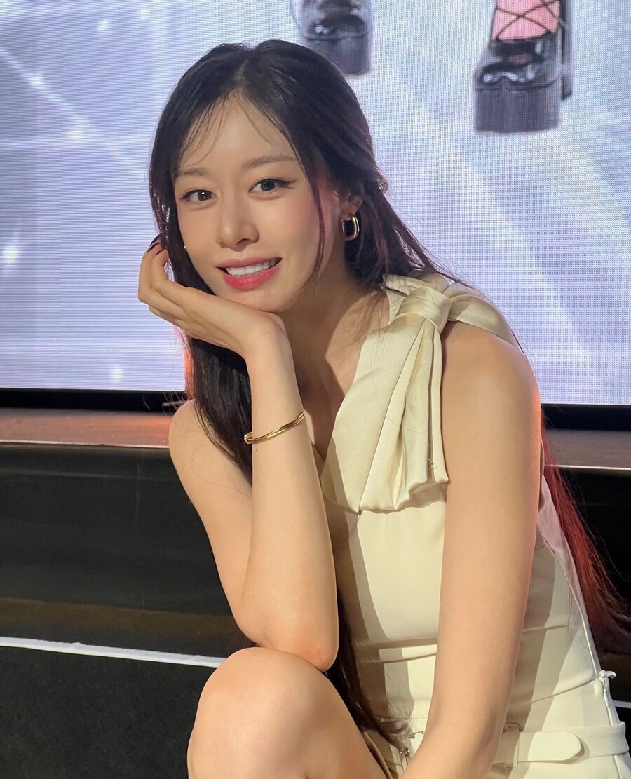지연, 황재균과 이혼 후 밝은 미소 공개 "응원해줘 고마워"