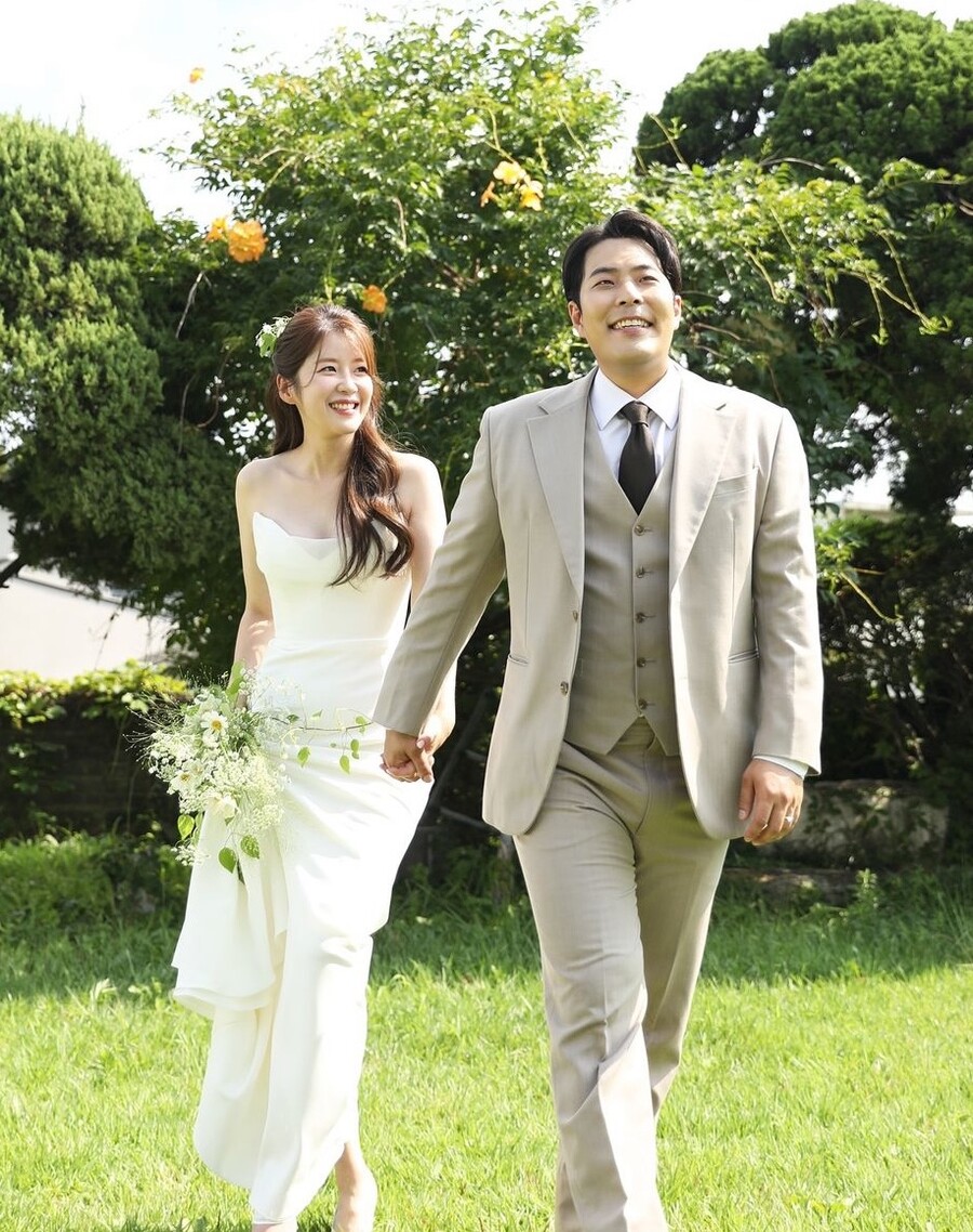 '13일 결혼' 김해준♥김승혜, '훈훈' 웨딩화보 공개 "일주일도 안 남았다"