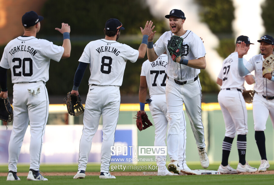 11년 만에 챔피언십 시리즈 보인다, 디트로이트 클리블랜드 3-0 꺾고 ALDS 2승 1패 우위