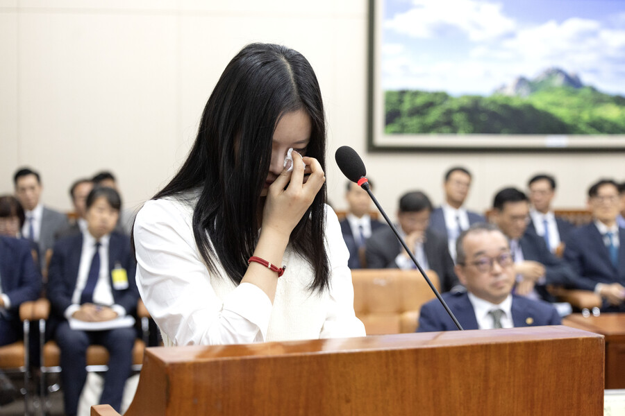 뉴진스 하니, 국감서 눈물 터졌다 "하이브가 우릴 지켜? 인간적 존중 없어"[종합]
