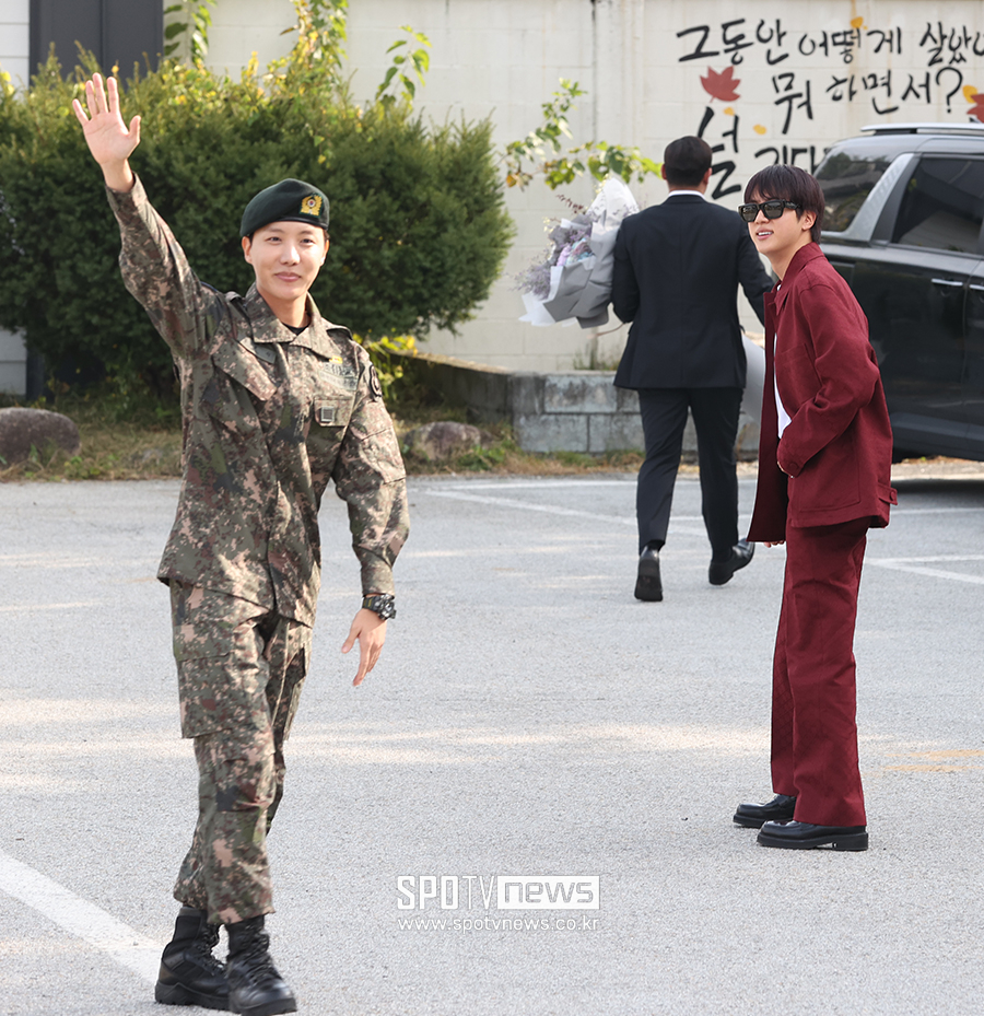 ▲ 진 방탄소년단 제이홉 전역 ⓒ곽혜미 기자