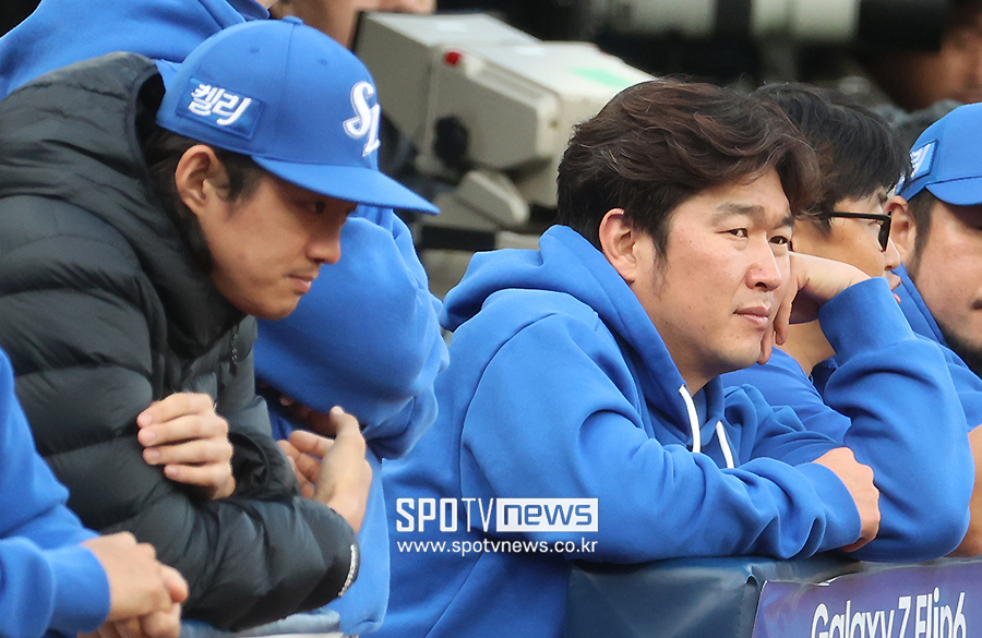 3회 3점차 만루 위기에 삼성은 왜 송은범 택했나…그랜드슬램 맞고 치명타 입었다