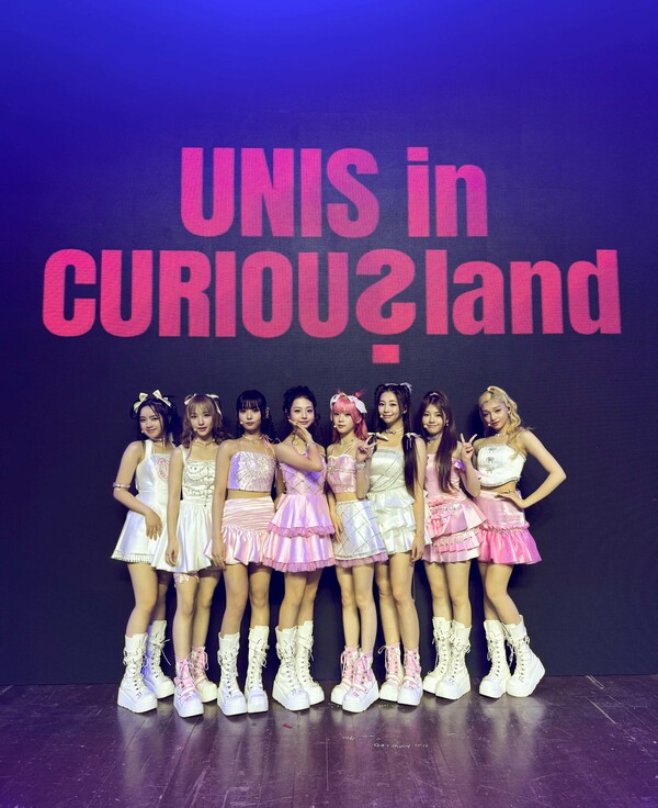 "필리핀이 들썩"⋯유니스, 첫 팬콘 성황→100개 매체 취재 경쟁