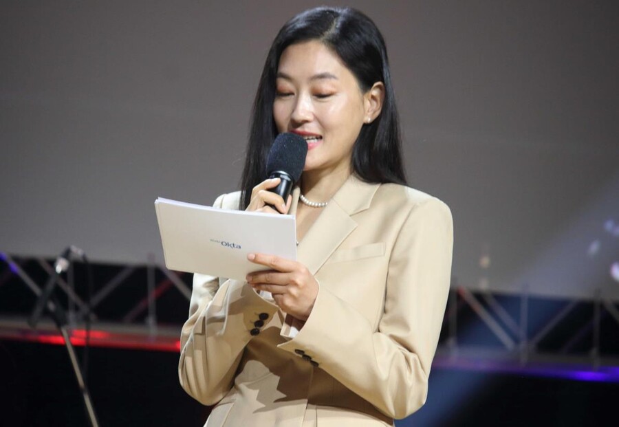 박진희, 오스트리아에서 환경을 외치다 "지금이 마지막 골든타임"