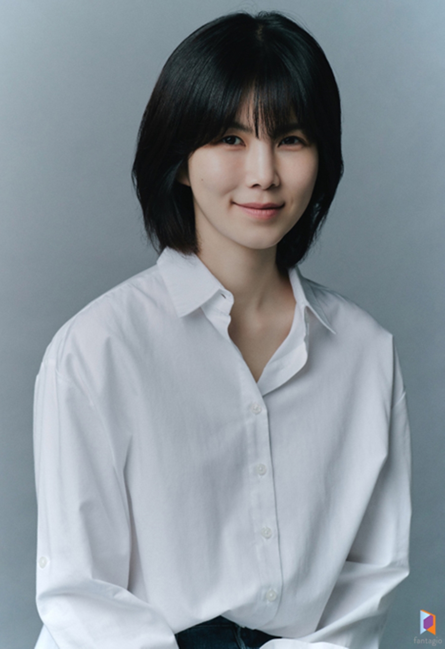 '장재호♥' 공민정 겹경사…판타지오行→차기작 '오늘도 지송합니다'[공식]