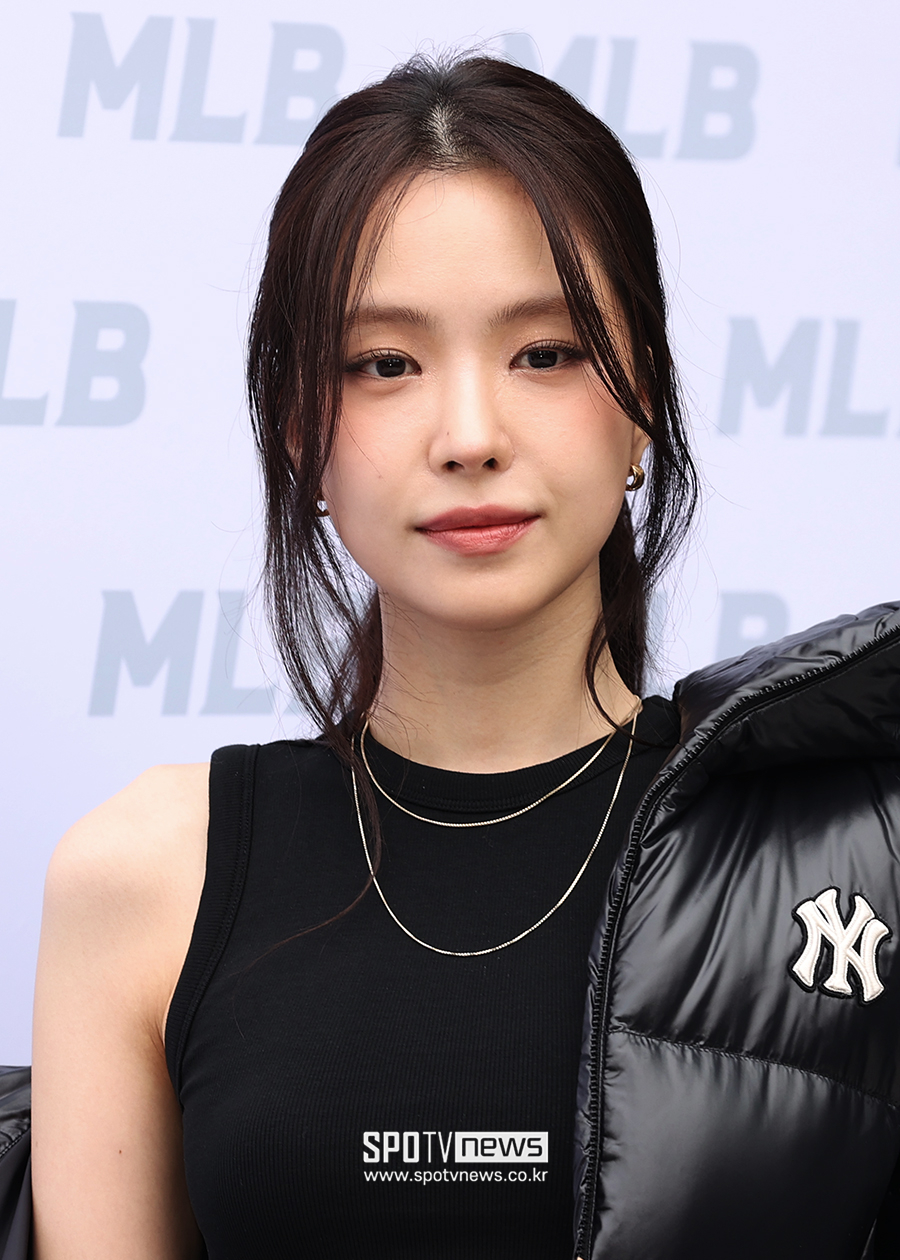 [포토S] 손나은, 청순미와 섹시미가 공존