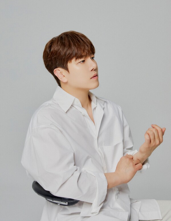 '데뷔 15주년' DK, 팬들과 크리스마스 함께…단독 콘서트 '윈터 디케이-랜드' 개최
