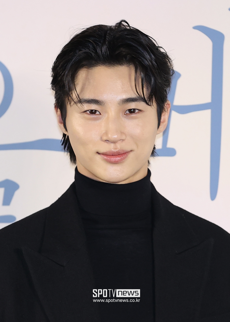 변우석, 지오다노 모델 낙점… 정우성·전지현 뒤 잇는다