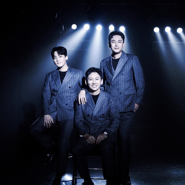 V.O.S, 레이벡스와 계약 종료