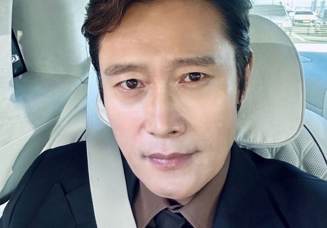 이민정, ♥이병헌만 쏘는 저격수…정직 셀카에 "다시 시작된 그의 도전"