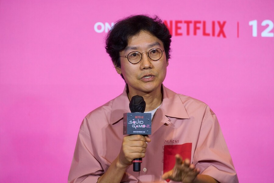 '오겜2' 감독 "최승현 출연 강행, 생각 짧았다…이렇게 논란 될 줄 몰랐다"