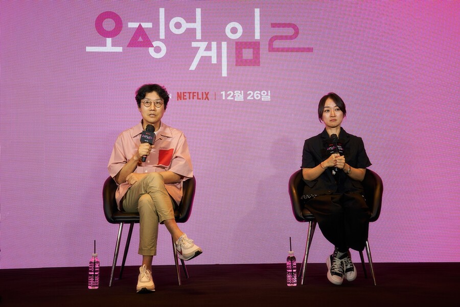▲ 오징어게임2 황동혁 감독(왼쪽), 제작사 김지연 대표.  제공ㅣ넷플릭스