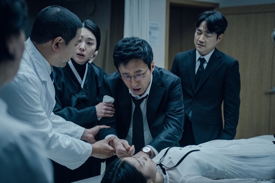 '사흘' 박신양 "이레와 부녀 호흡 위해 반말 제안"