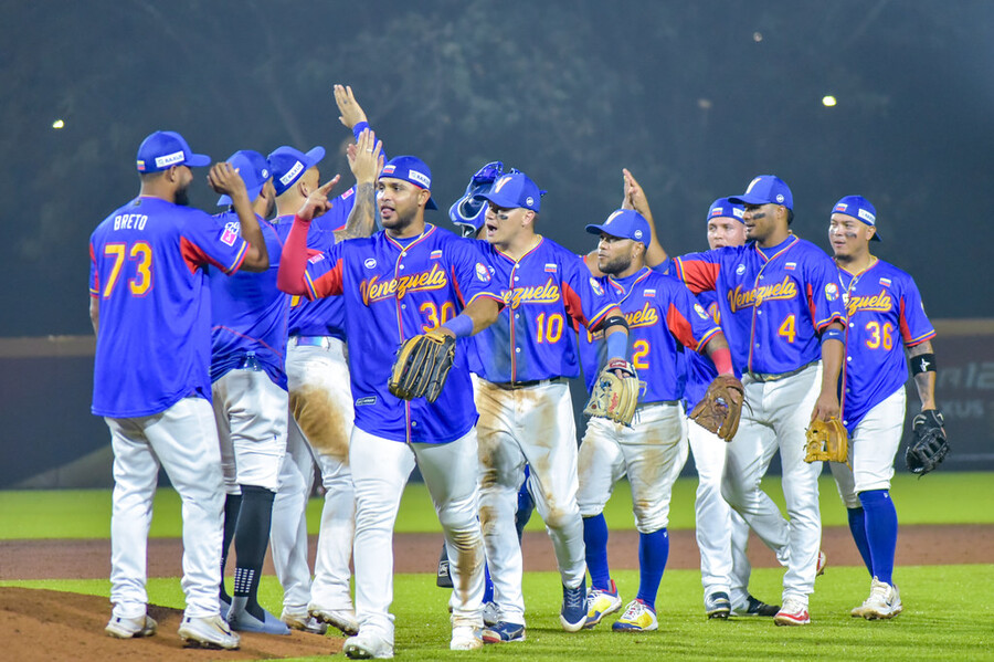 ‘3승 선착’ 베네수엘라 프리미어12 A조 1위 등극…일본행 유리한 고지 점령