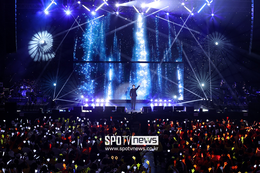 [포토S] 박서진·박지현·김희재, 전석 꽉 채운 ‘오구오구’ 콘서트 大성료