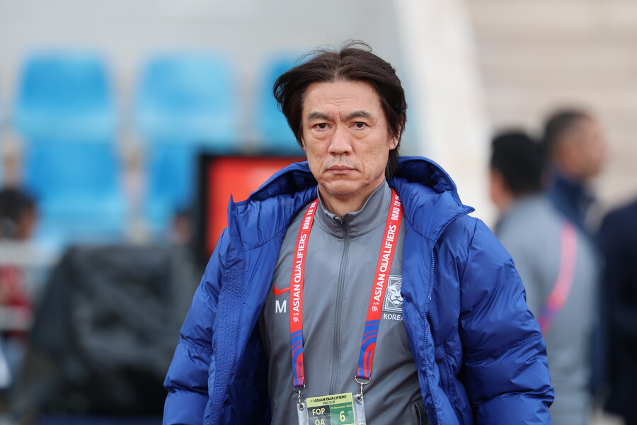 홍명보호, ‘충격 졸전’ 월드컵 본선 ‘광탈→망할수도’…공격은 손흥민·이강인 ‘해줘’, 랭킹 100위에 수비는 ‘와르르’