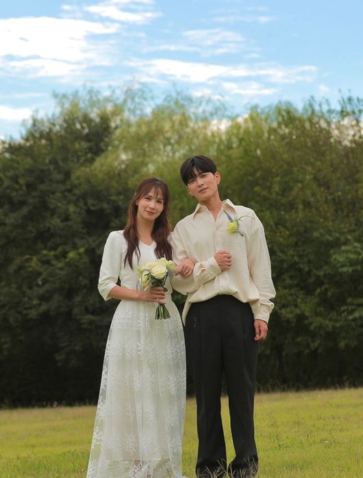 린아♥장승조, 결혼 10주년에도 신혼 비주얼 "한결같이 사랑해주는 나의 사람아"
