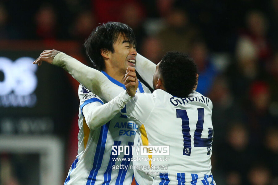 日 국대 에이스, 드디어 폭발...3개월 만에 득점포 가동→'수적 열세' 브라이튼은 본머스에 2-1 승리